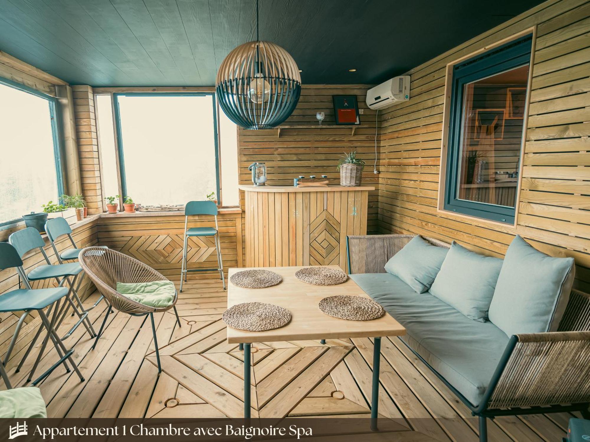 Les Appartements Du Pont Alsort Фруашапель Экстерьер фото